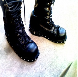 boots.jpg