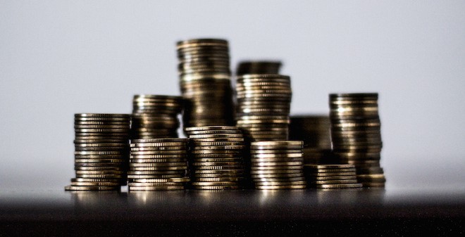 How to Make $30,000 a year Blogging - ProBlogger Darren Rowse gives his best tips.