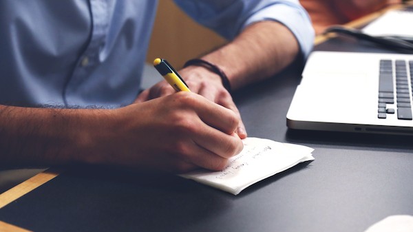 15 Questions to Ask to Help Identify Your Blogging Niche or Focus