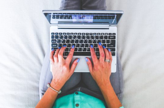 5 Ways I Use Habits to Stay Creative and Productive When Working From Home: by Gretchen Rubin on ProBlogger.net