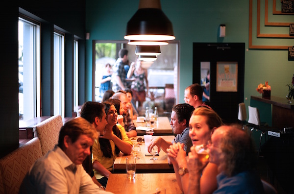How to Differentiate Yourself (and Your Blog) Through the Art of Listening