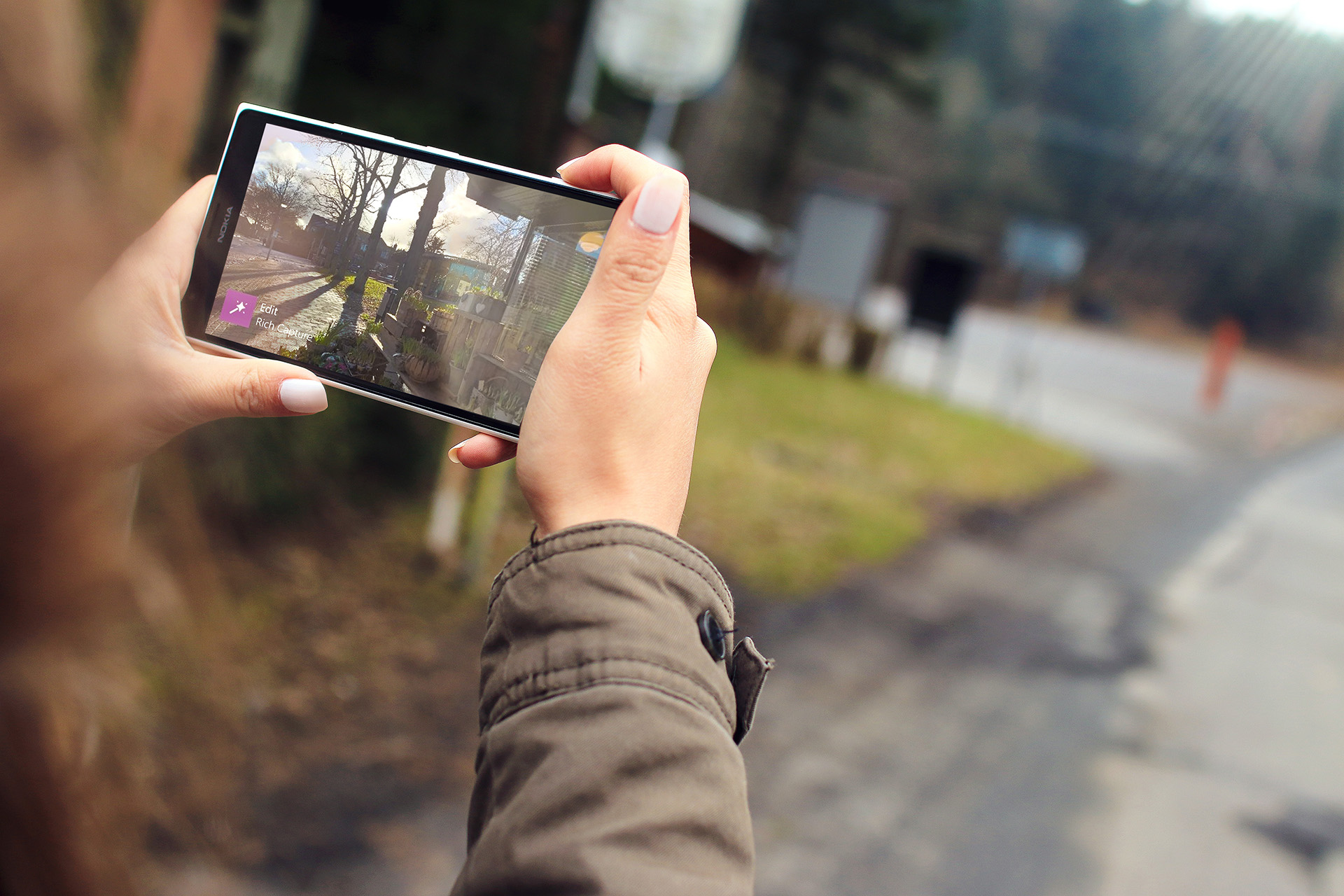 person-hands-woman-smartphone