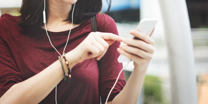 How to Pitch Yourself to Be a Podcast Guest