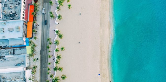 Community Discussion: Do you take time off from your blog or online platform at the end of the year? Or plow right on through the holiday season? Come chat on ProBlogger.net.