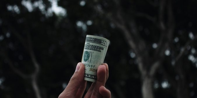 8 Reasons You're Losing Money on Your Blog | ProbBlogger.net